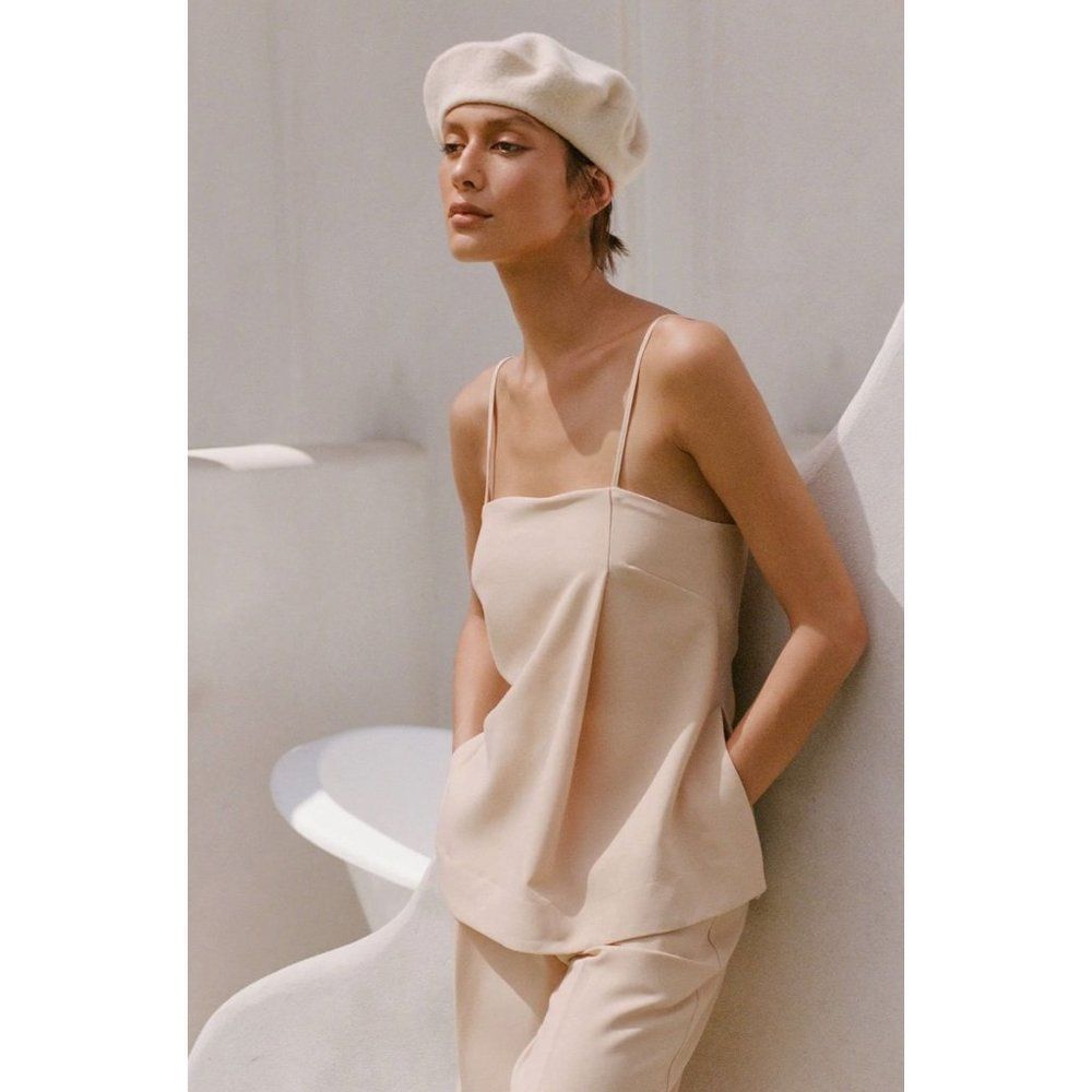 NWT Shona Joy Ivy Tailored Strappy Top in Peanut Butter
